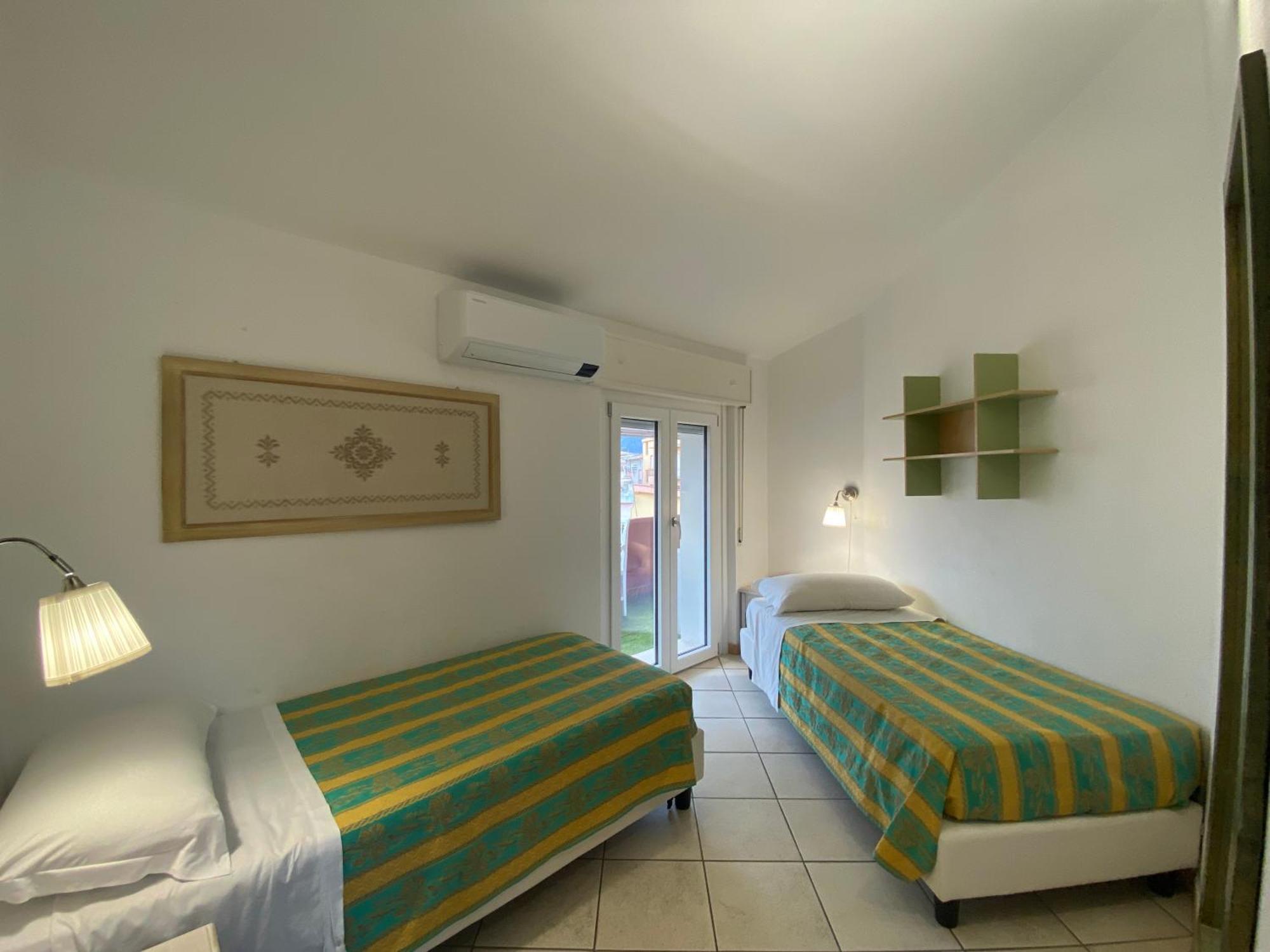 Locanda Degli Artisti Tortolì Eksteriør billede