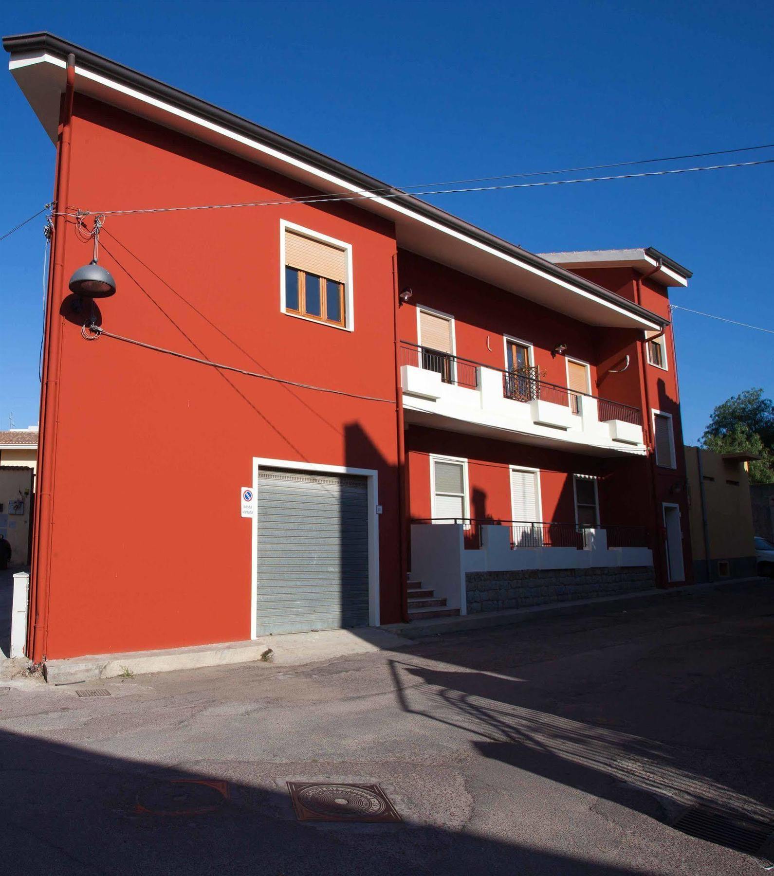 Locanda Degli Artisti Tortolì Eksteriør billede