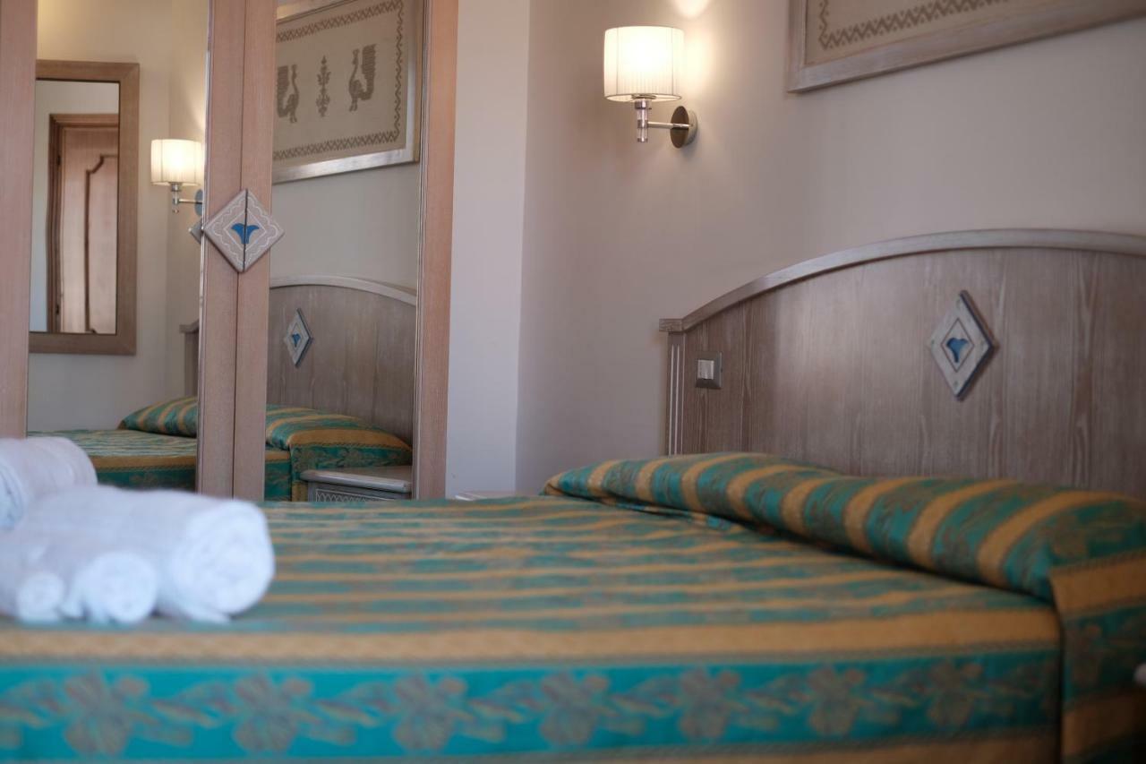 Locanda Degli Artisti Tortolì Eksteriør billede